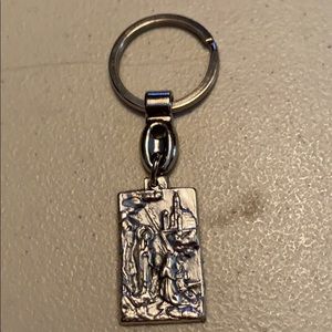 Key ring with Our Lady of Lourdes medal